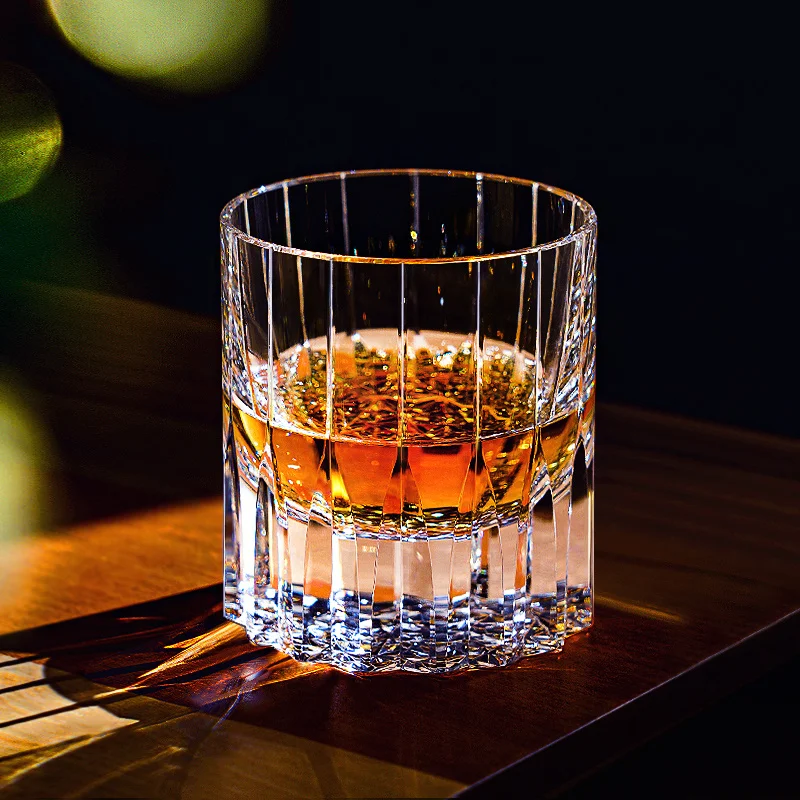 Expensive Whisky Cup Bright Ka - đánh giá và giá Wine Xo